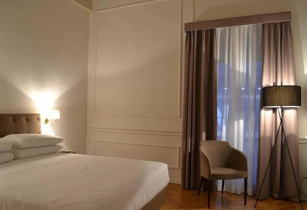 Splendor Suite Rome - Suites & Apartments