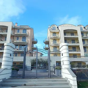 La Perla Italia