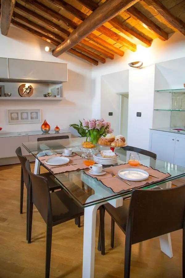** Guest house Splendor Suite Rome - Suites & Apartments Italy